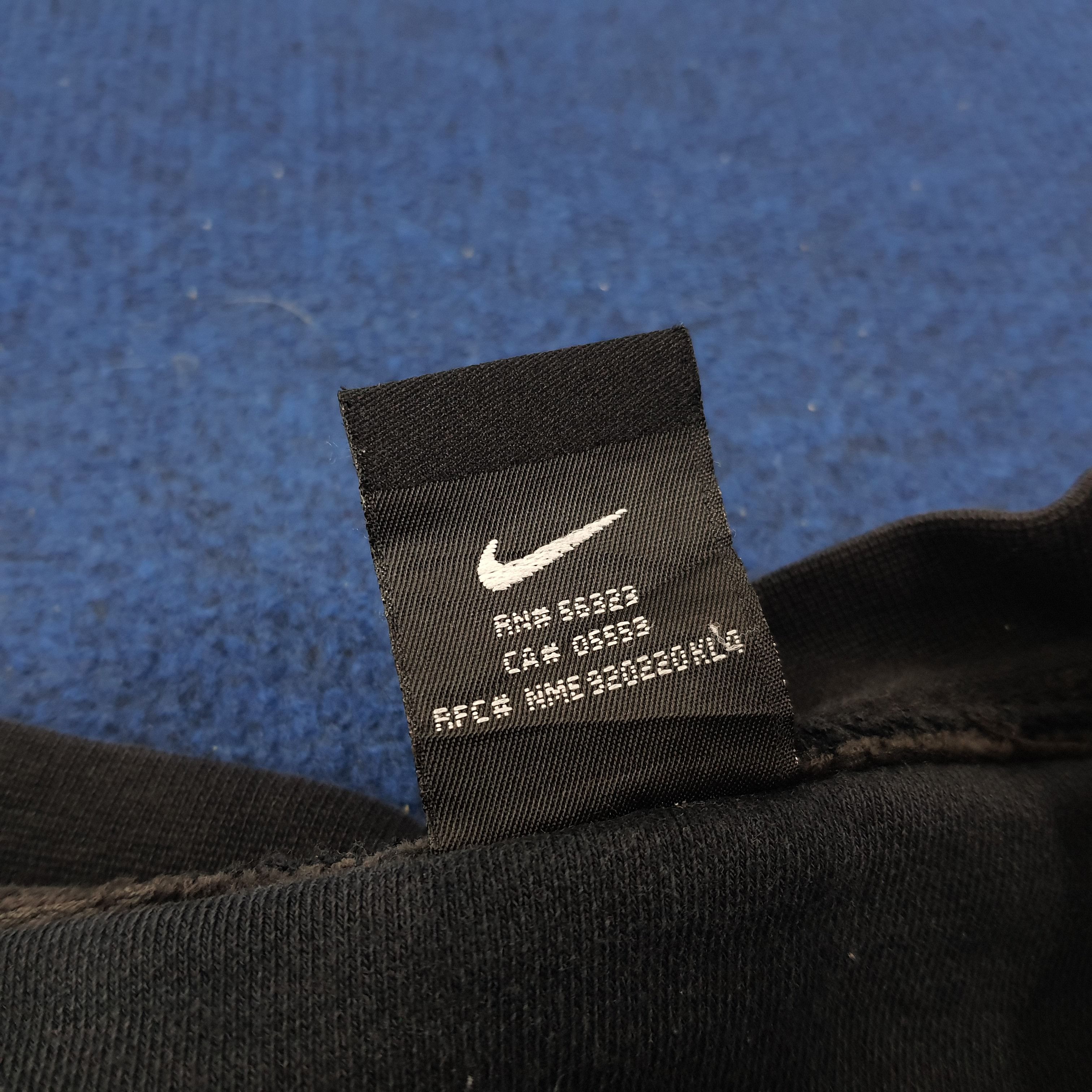 NHL × Nike × Vintage Vintage NIKE Center NHL Detroit Sports Sweatshirt C234N15 Size US XXL / EU 58 / 5 - 6 Thumbnail