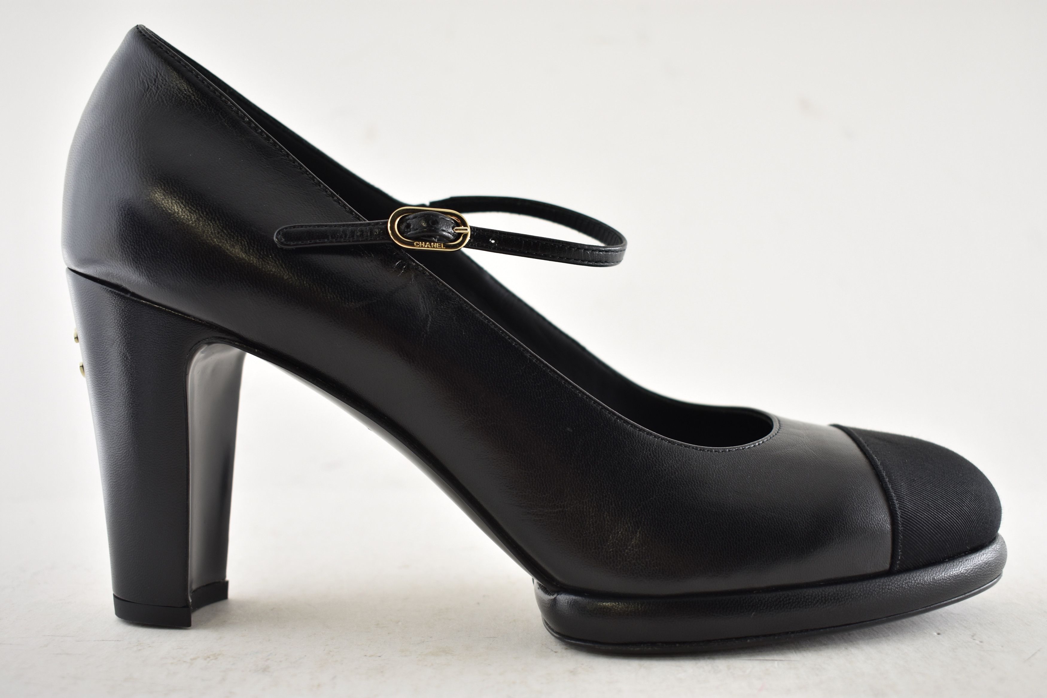 Chanel Chanel 24B CC Logo Ankle Strap Block Heel Platform Pumps 41 Size US 11 / IT 41 - 2 Thumbnail
