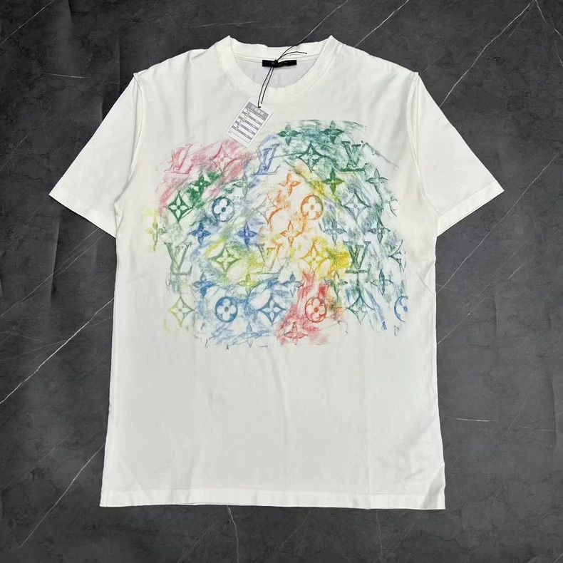 Louis Vuitton Louis Vuitton Crayon Logo Short Sleeve Tee Size US XXL / EU 58 / 5 - 1 Thumbnail