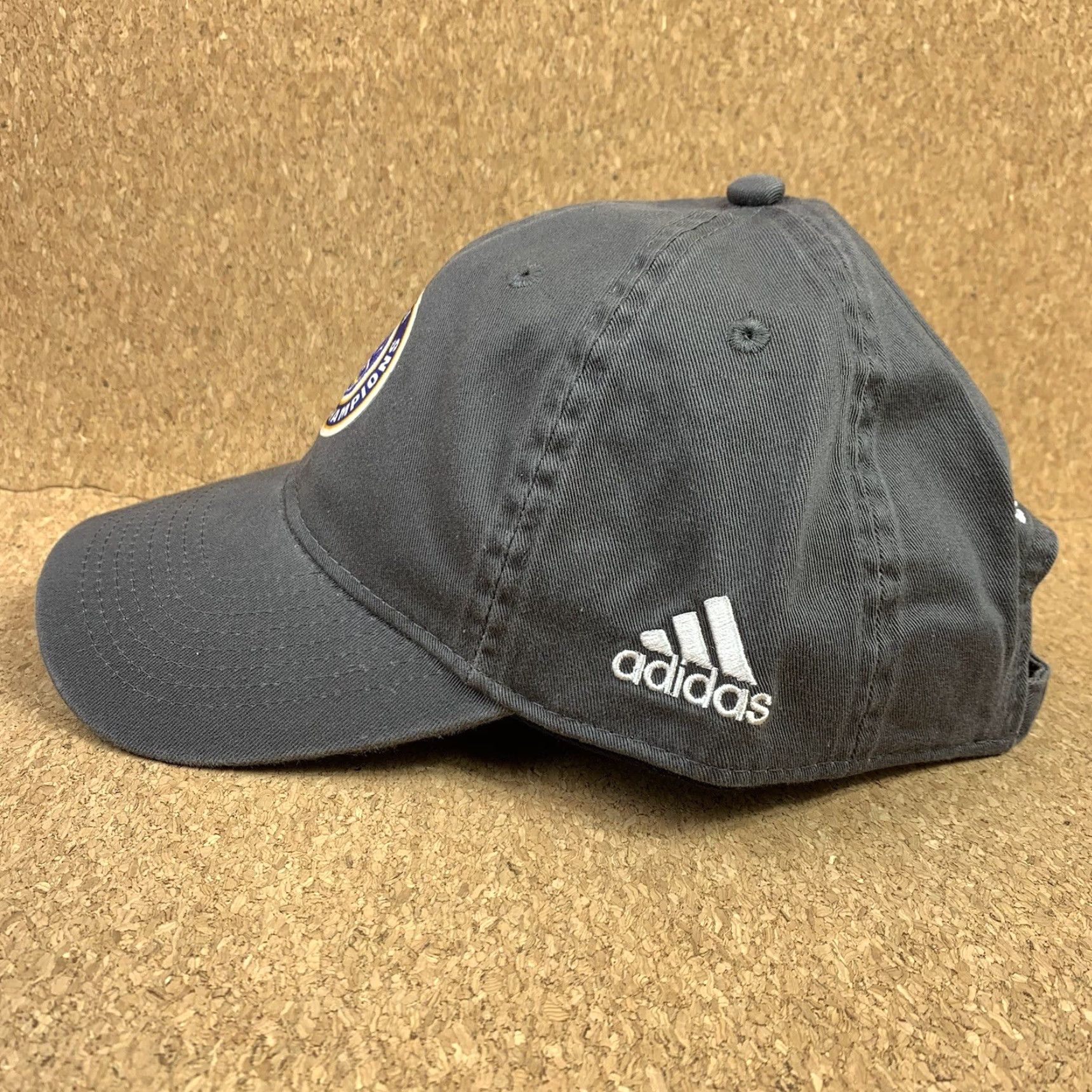 Adidas adidas Golden State Warriors Cap Men Hat 2017 NBA Finals Champions Locker Room Gray One Size Baseball Cap Mens Size ONE SIZE - 2 Thumbnail