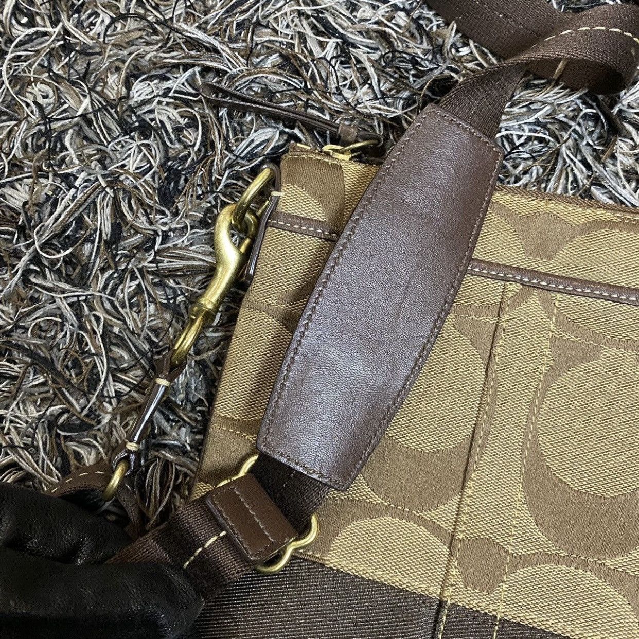 Coach Coach Signature Swingpack Crossbody Bag Size ONE SIZE - 8 Thumbnail