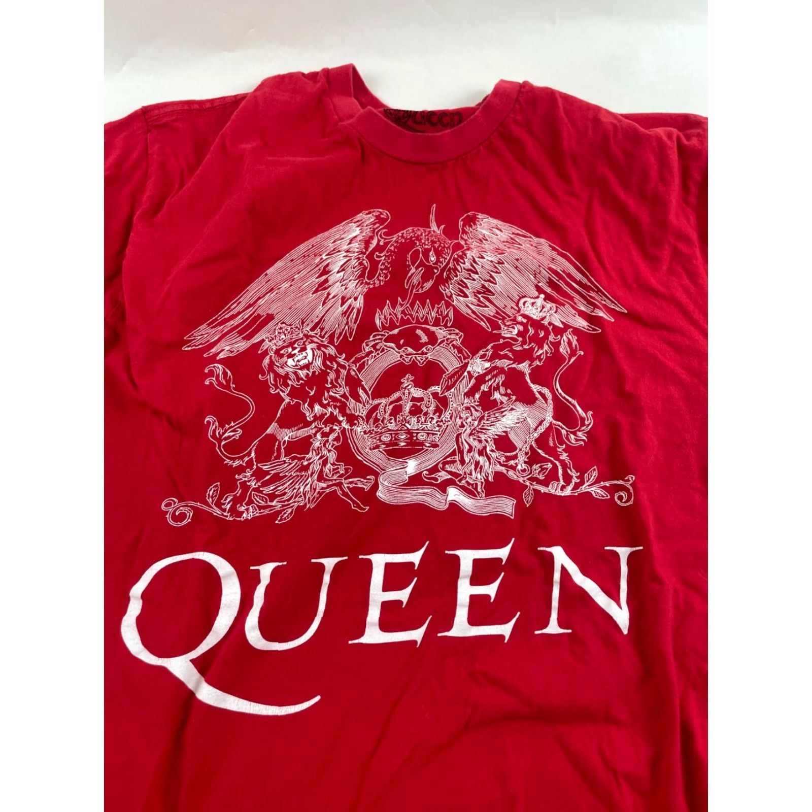 Vintage **Queen Red Lions Crown Print Men's Large T-Shirt** User: Queen Red Lions Crown Print Men's Large T-Shirt Size US L / EU 52-54 / 3 - 3 Thumbnail