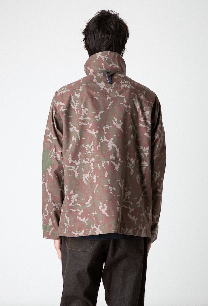 White Mountaineering $1200 White Mountaineering Saitos Original Camo Jacket Size US L / EU 52-54 / 3 - 3 Thumbnail
