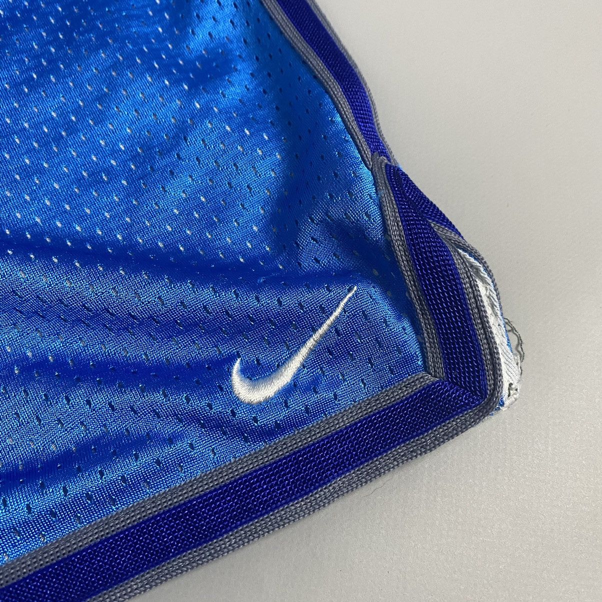 Nike × Vintage (S) Nike Rare Vintage Shorts 90s Y2K Size US 30 / EU 46 - 2 Thumbnail