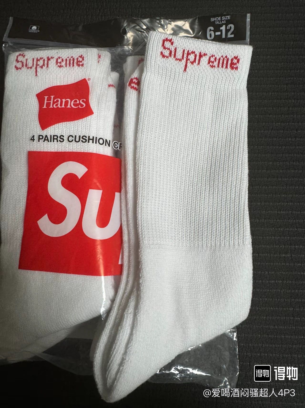 Supreme Supreme x Hanes 4 Pairs Cushion Crew Socks Size ONE SIZE - 2 Thumbnail