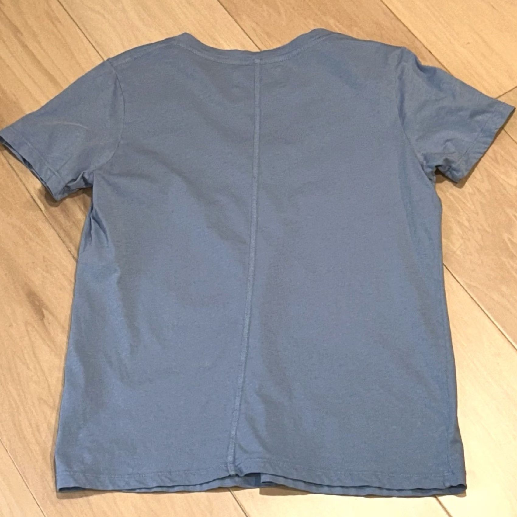 Vintage WHEAT Manhattan V-Neck Top Short Sleeve Women’s Small Blue Logo Knit Cotton T-Shirt Regular Size S Mens Women Girls Boys Size S / US 4 / IT 40 - 3 Thumbnail