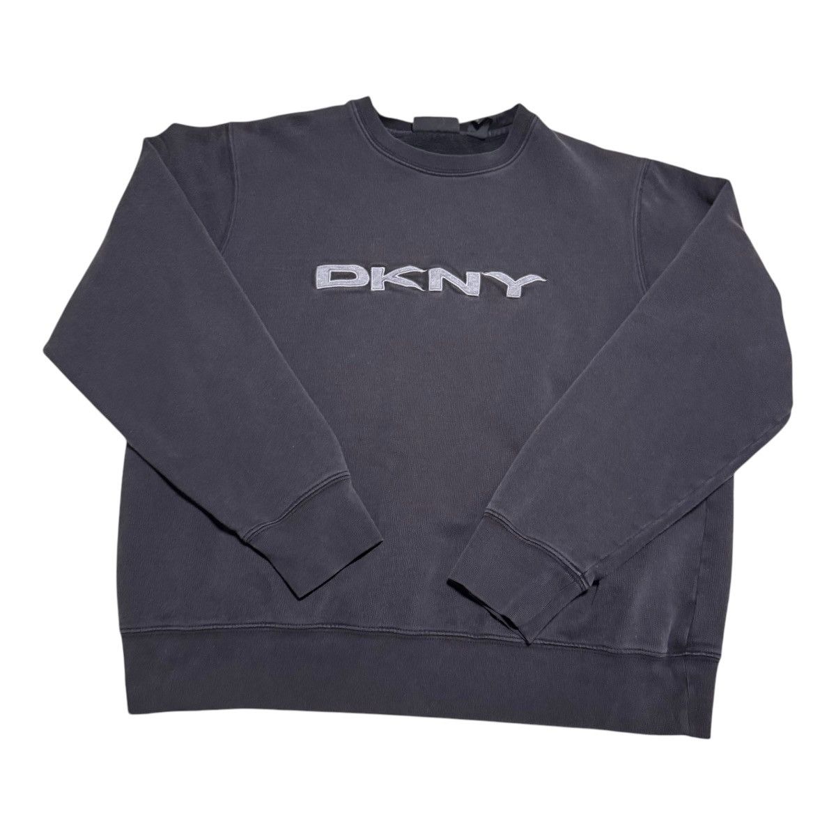 DKNY × Vintage 2000s DKNY Embroidered Faded Crewneck Sweatshirt Adult M Size US M / EU 48-50 / 2 - 1 Thumbnail