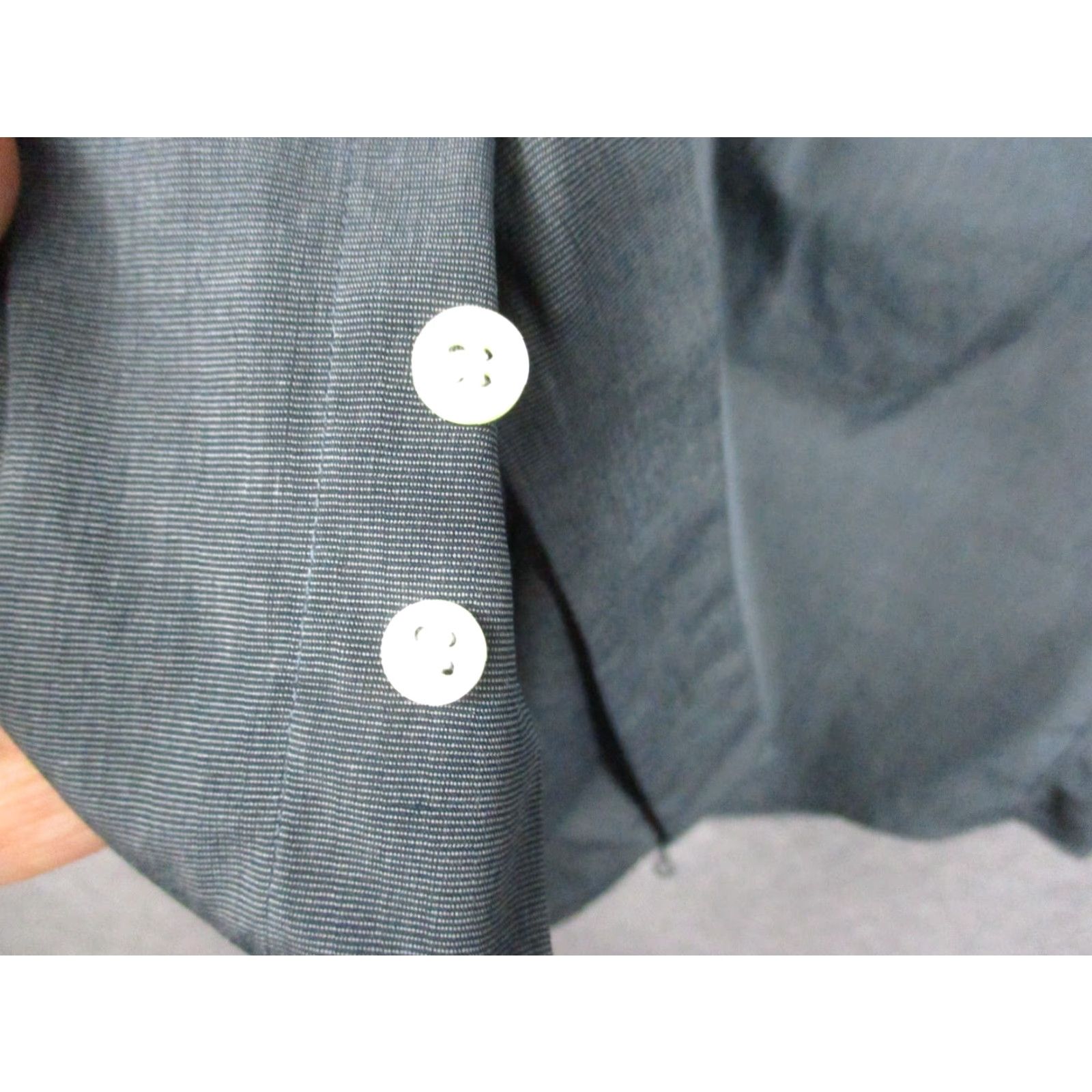 Brooks Brothers BROOKS BROTHERS Established 1818 Button Up Dress Shirt Gray 15.5 Regular Shirt Mens - 46 in Chest - 32-33 Sleeve - Check Pattern Size 42R - 7 Thumbnail