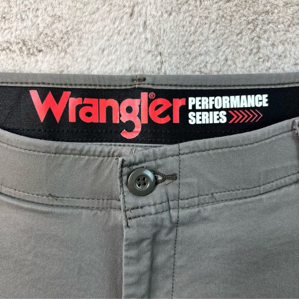 Wrangler Wrangler Performance Series Pants Mens 38x30 Khaki Chinos Size US 38 / EU 54 - 2 Thumbnail