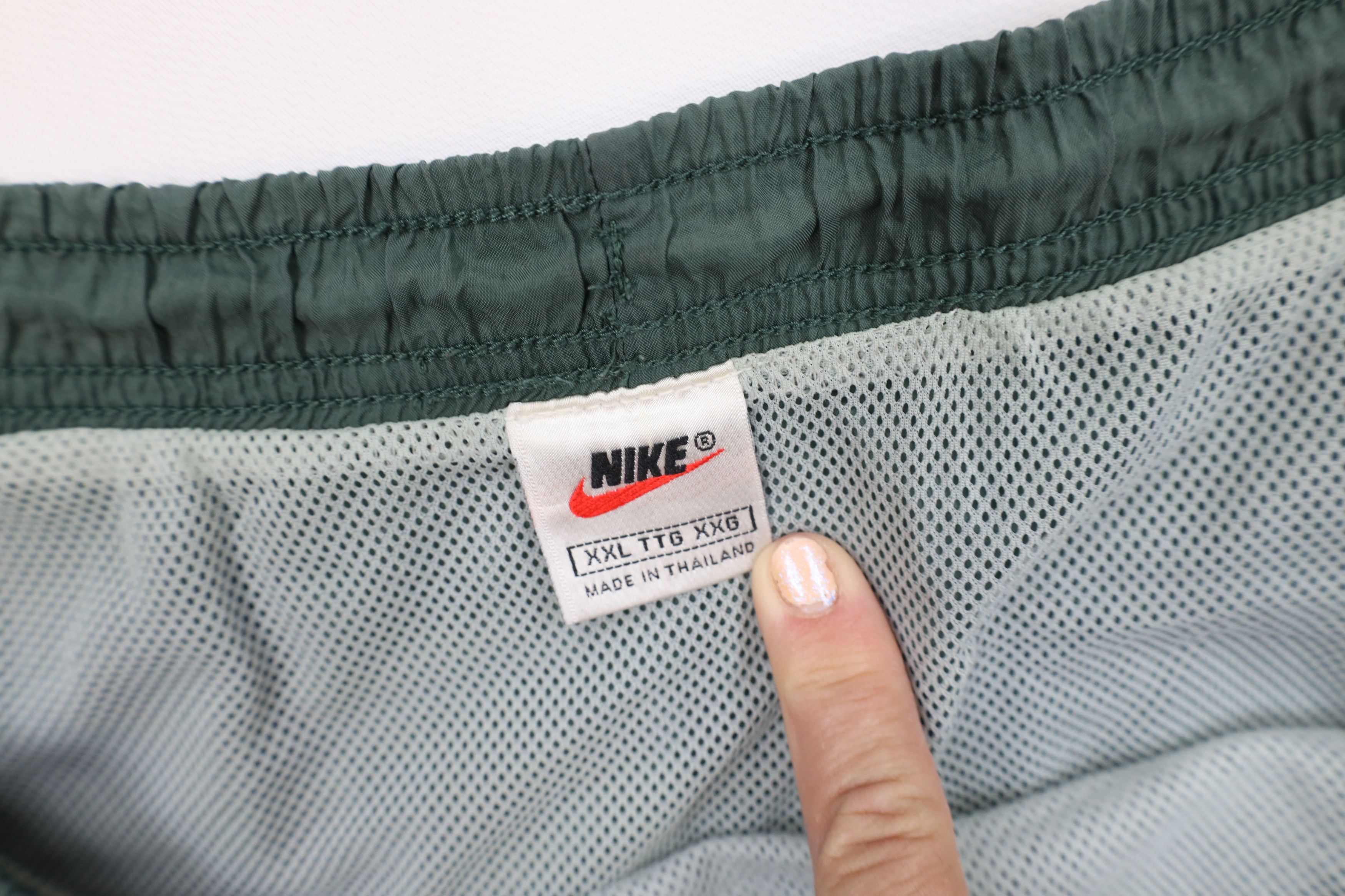 Nike Vintage 90s Nike Travis Scott Big Swoosh Lined Shorts Green Size US 38 / EU 54 - 9 Thumbnail
