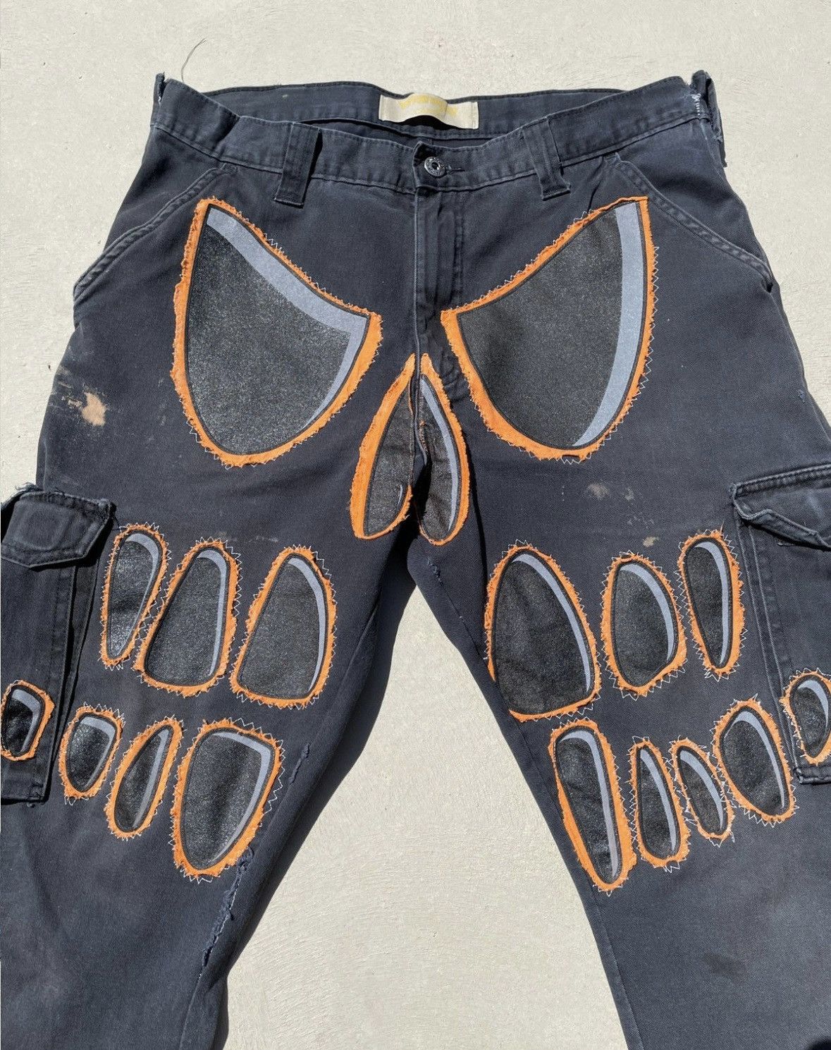 Supreme Halloween skull faced cargo pants Size US 32 / EU 48 - 2 Thumbnail