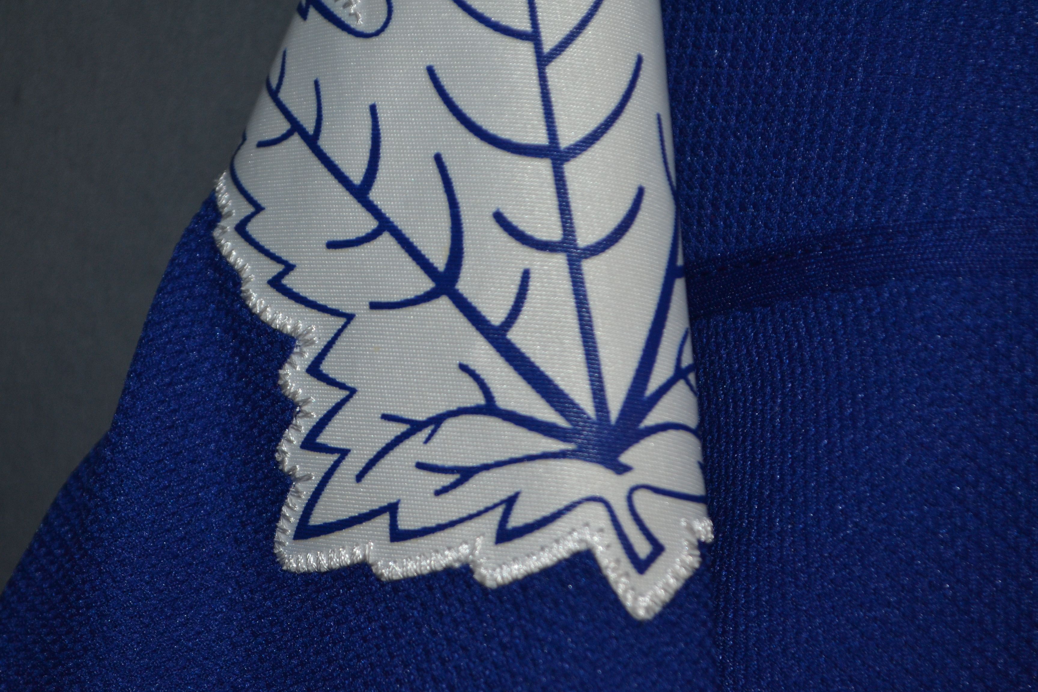 Reebok Toronto Maple Leafs Reebok S/M Adult 2014 3 stripe Jersey Size US M / EU 48-50 / 2 - 6 Thumbnail