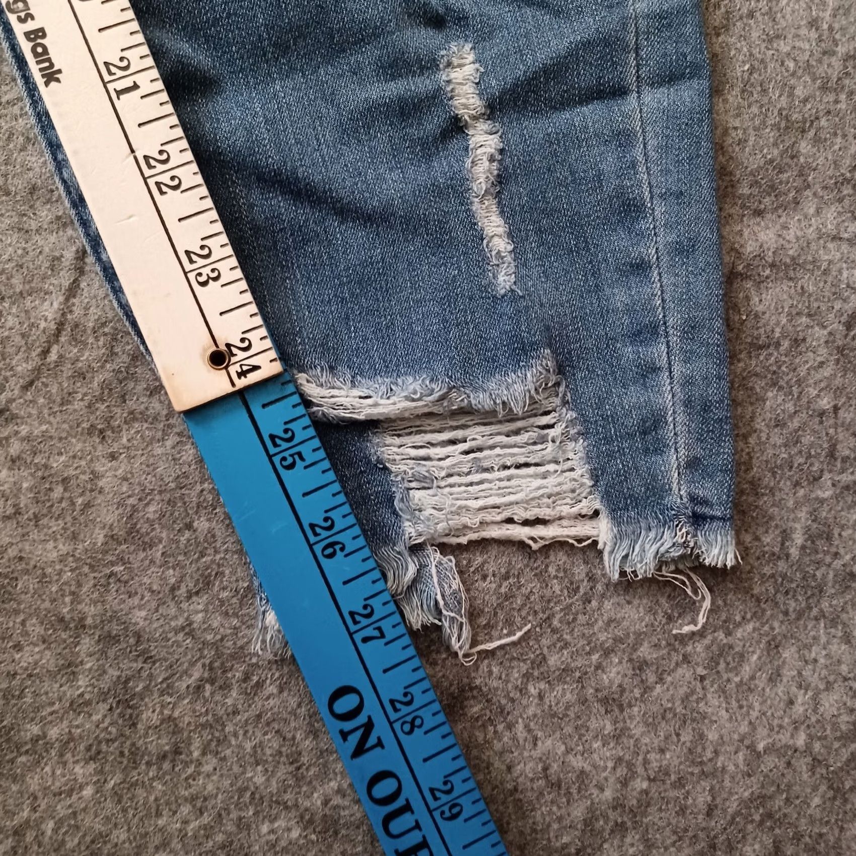 Vintage Lane Bryant Womens Plus Size Jeans 22R Blue Light Denim Distressed Skinny Ankle 5-Pocket Modern Slim Size 40" / US 18 - 6 Thumbnail