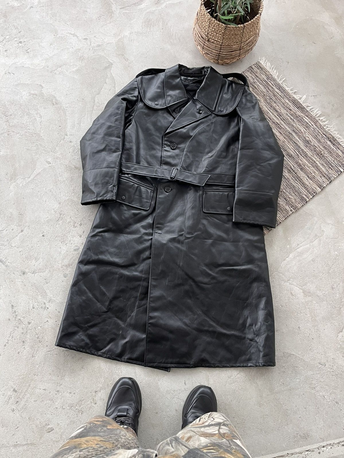 Genuine Leather Vintage Black Faux Leather Trench Coat Gothic Military Style Size US L / EU 52-54 / 3 - 1 Thumbnail
