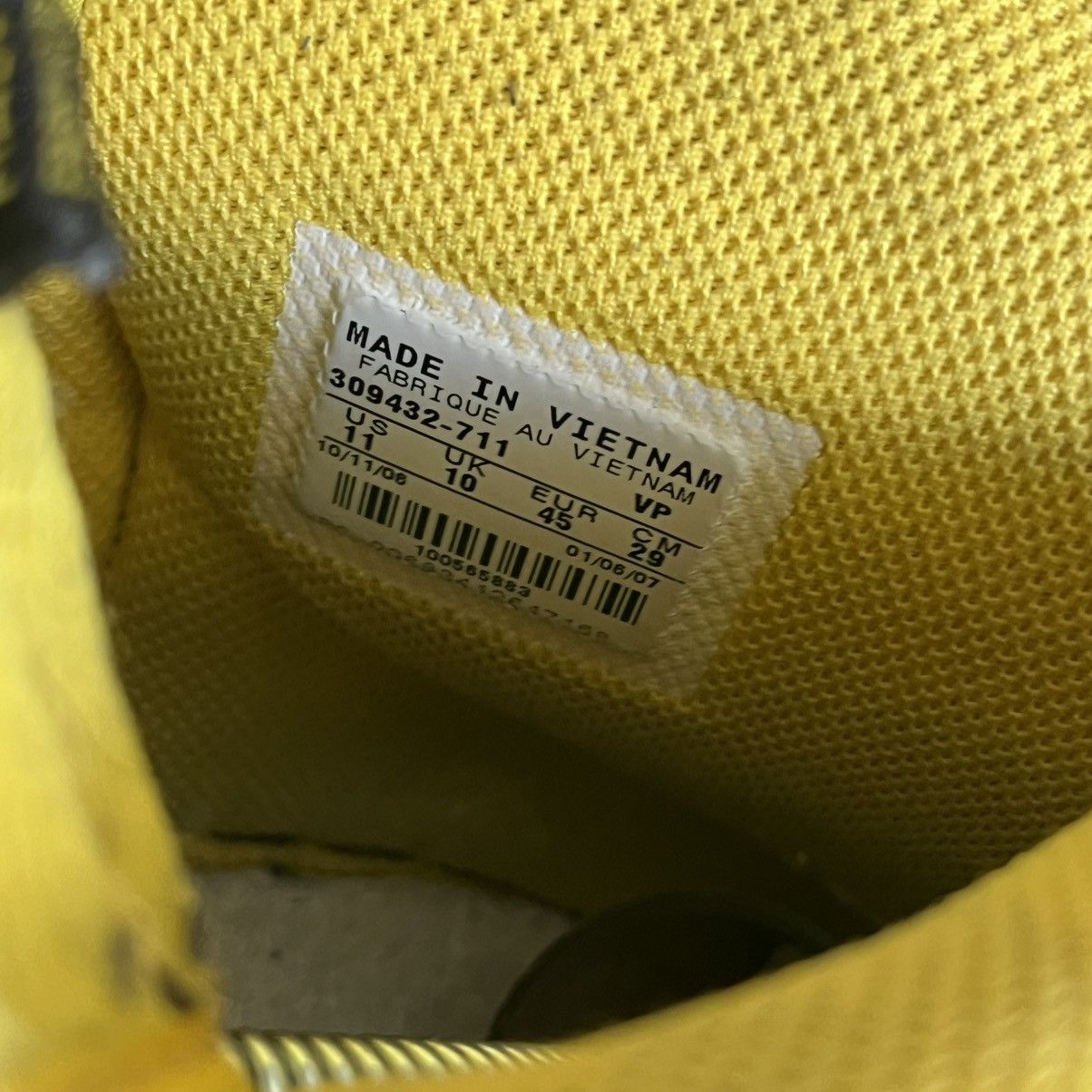 Nike Vintage 2006 Nike Dunk High Maize Taxi Size 11 309432-711 Size US 11 / EU 44 - 6 Thumbnail