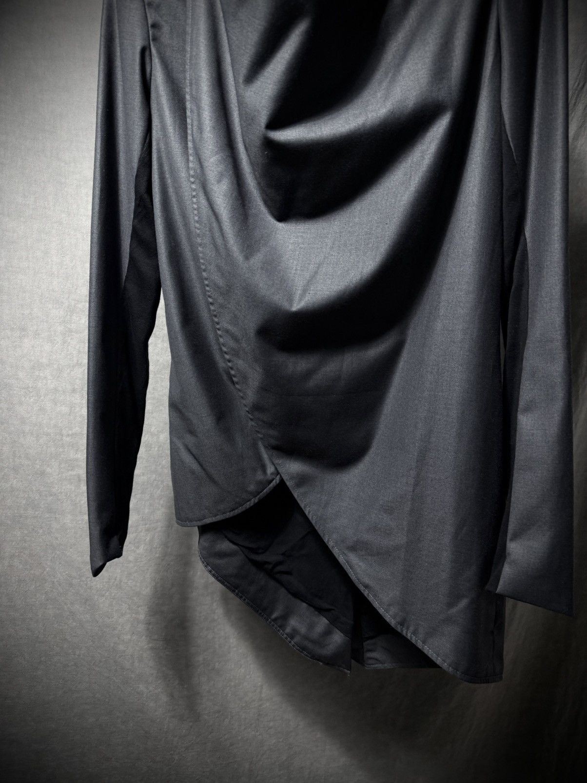 Castore CATORCE Asymmetric Drape Jacket Size S / US 4 / IT 40 - 3 Thumbnail