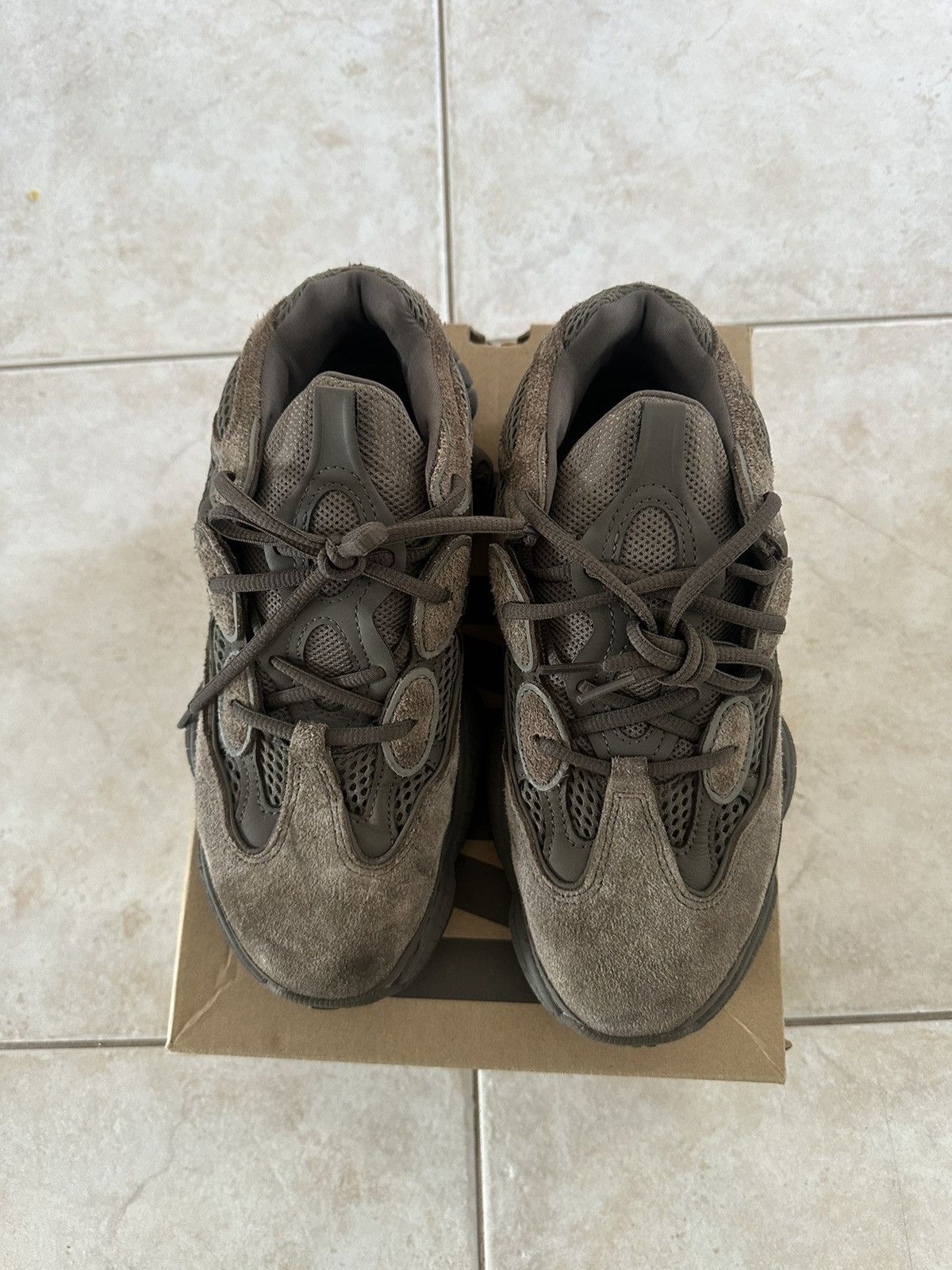 Yeezy YEEZY 500 Size US 7.5 / EU 40-41 - 3 Thumbnail