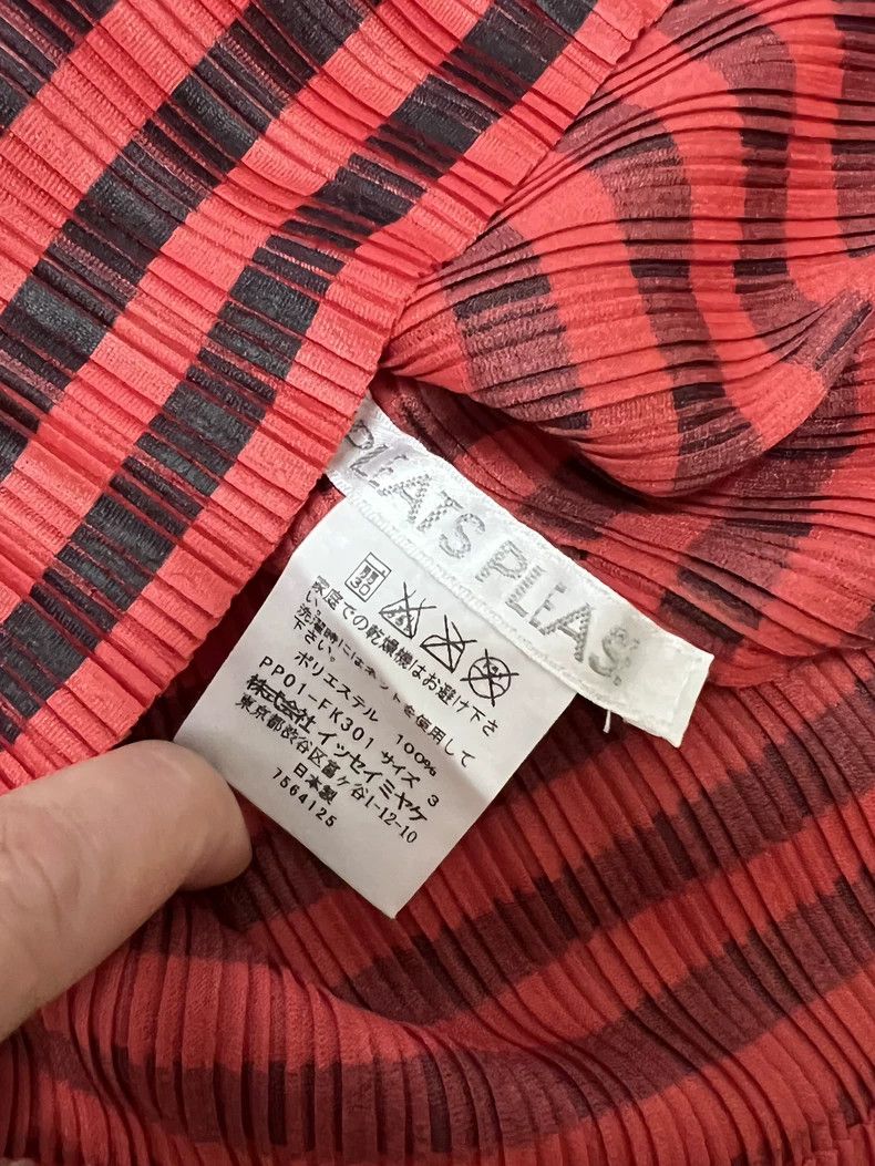 Issey Miyake Issey Miyake Black and red striped vest Size L / US 10 / IT 46 - 4 Thumbnail