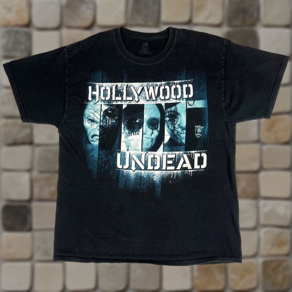 Hanes VINTAGE Men's Hollywood Undead Graphic T-Shirt Sz L Size US L / EU 52-54 / 3 - 1 Thumbnail