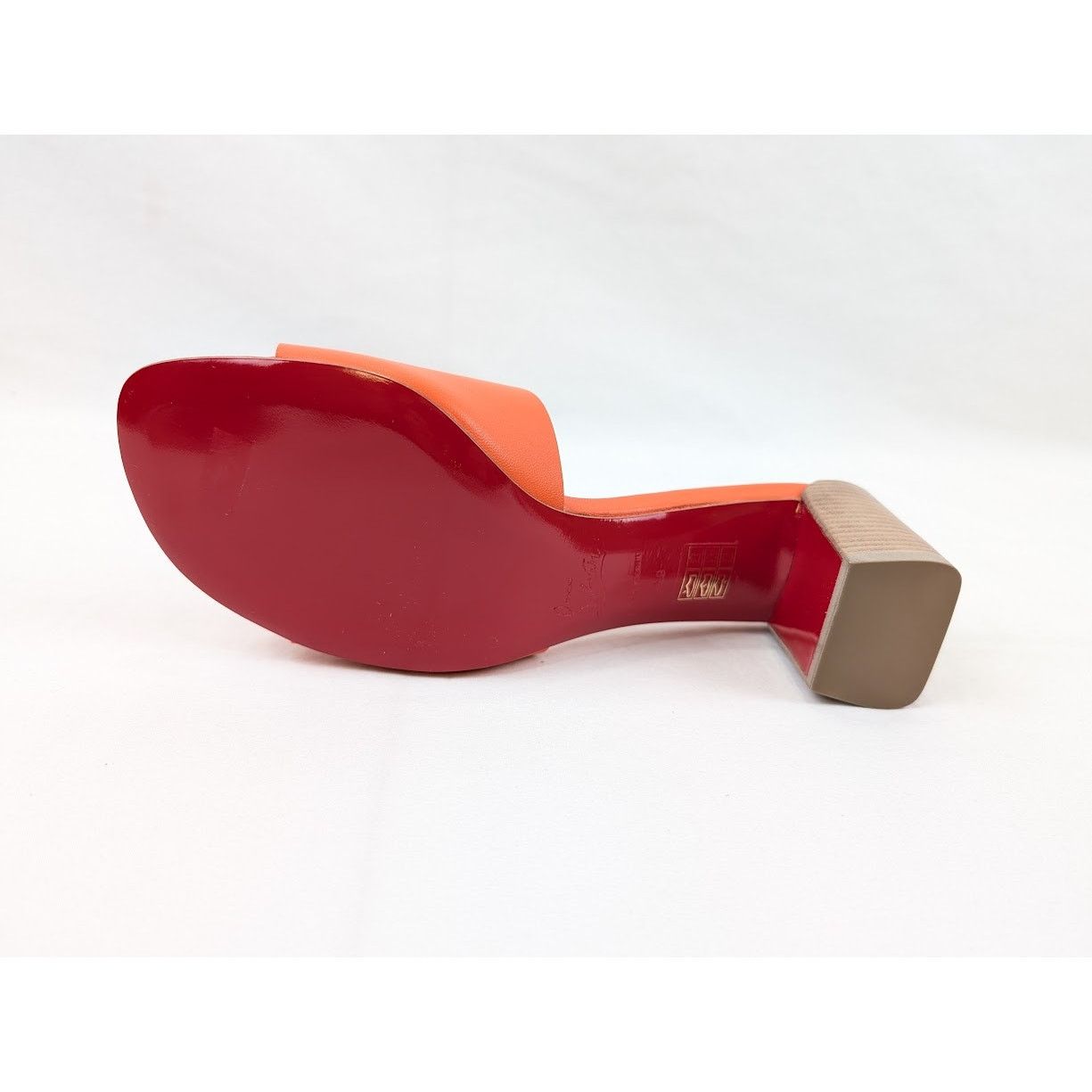 Christian Louboutin o1rshd1 Nappa Heel Mule in Vitamine/Lin Vitamine Size US 9 / IT 39 - 9 Thumbnail