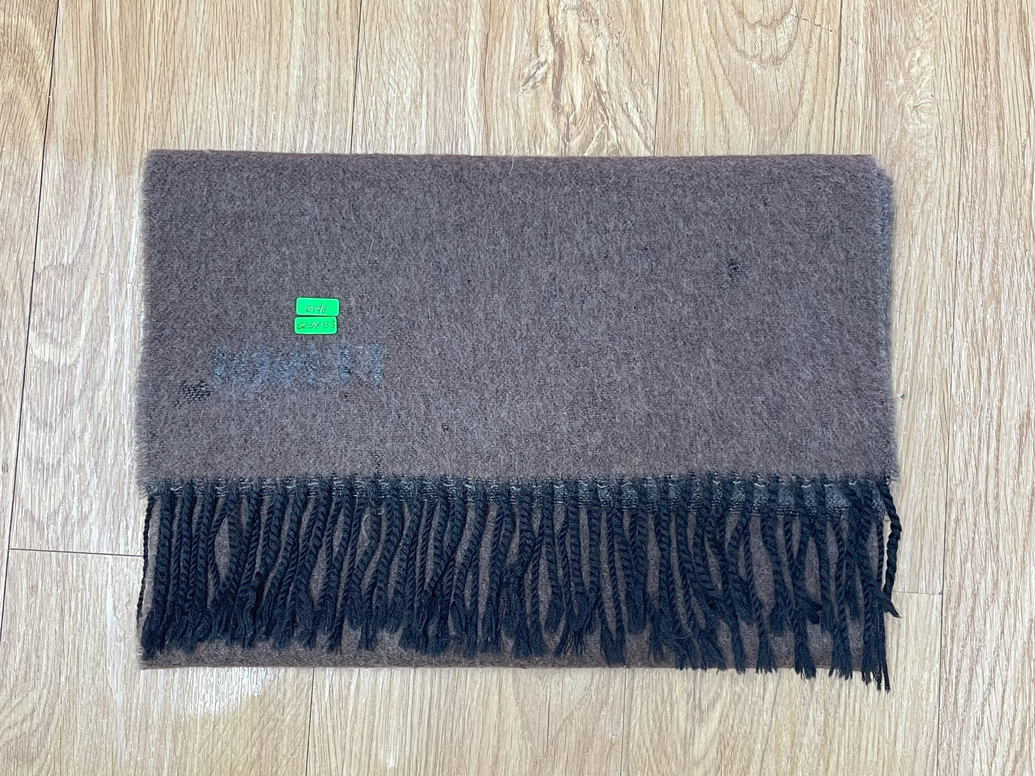 Fendi Fendi Scarf / Muffler - 6178 Size ONE SIZE - 14 Thumbnail