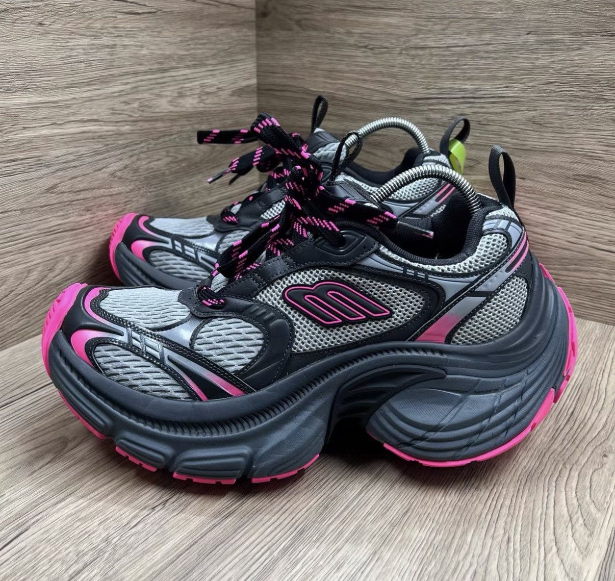 Balenciaga Balenciaga 10XL Black & Pink Vintage Chunky Sneakers J41 Size US 10 / IT 40 - 1 Thumbnail