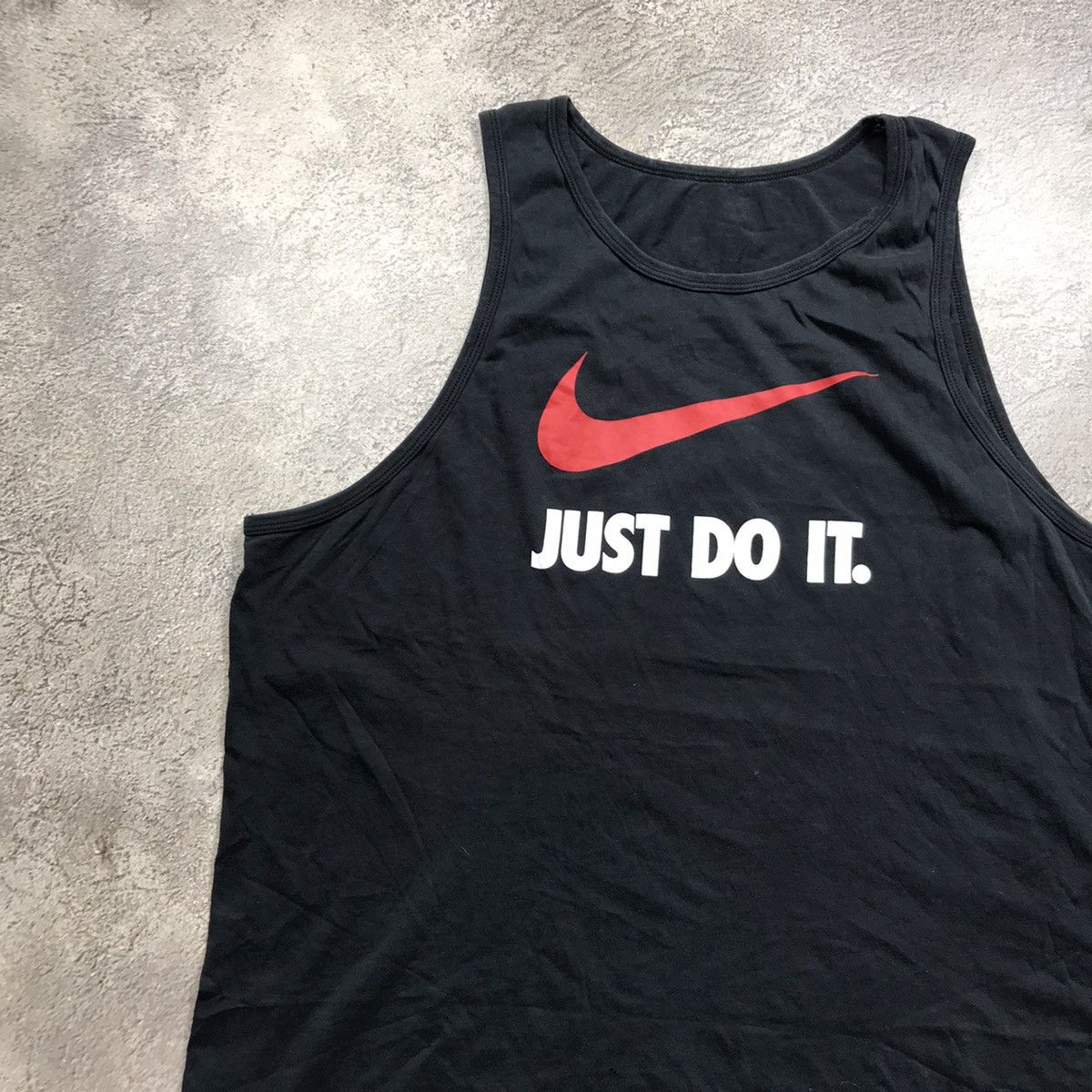 Vintage Vintage Nike Swoosh Tank Top Sun Faded Streetwear 90s XL Size US XL / EU 56 / 4 - 2 Thumbnail
