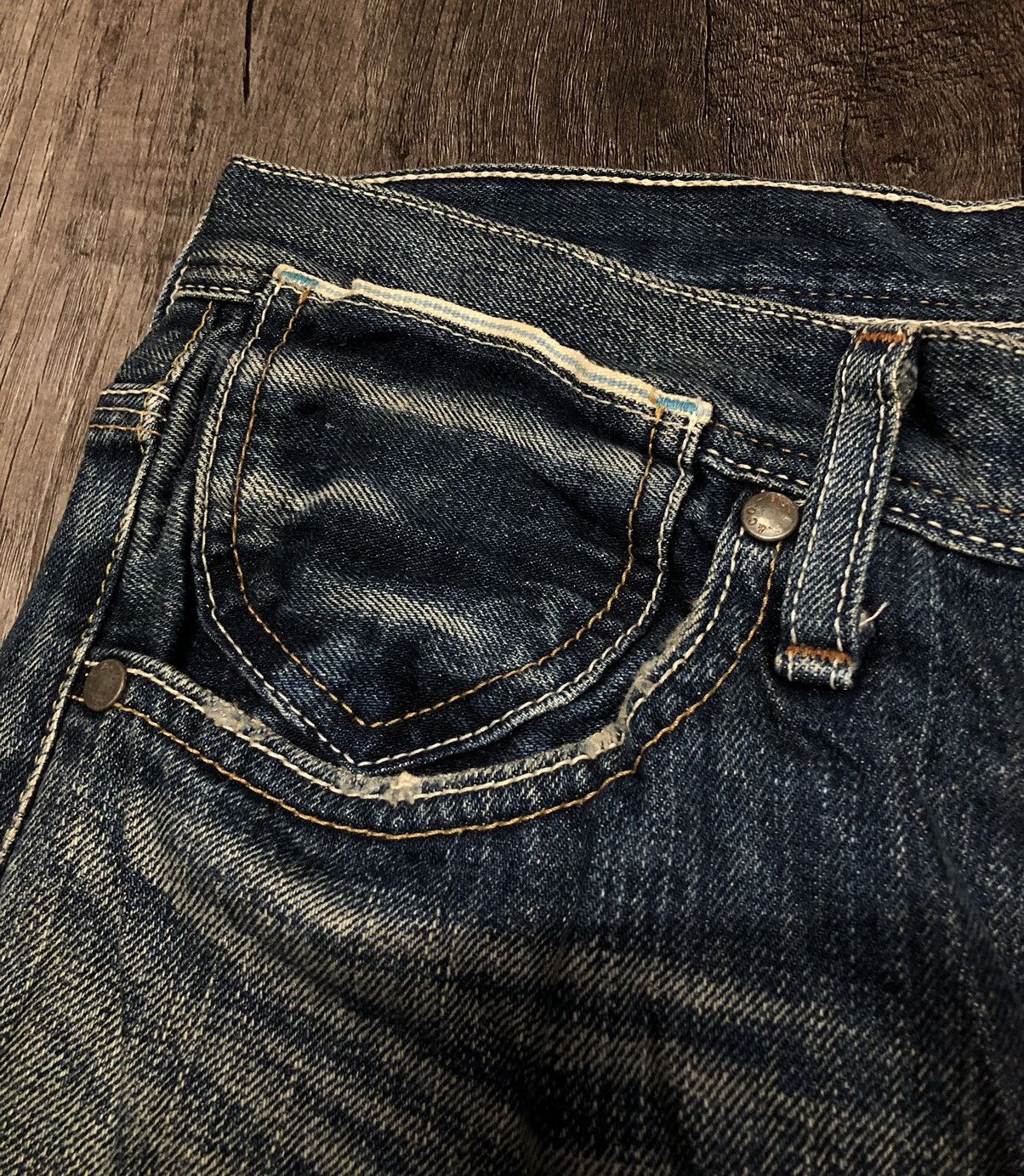 Levi's Vintage Clothing Vintage Levi's Strauss & Co Half Selvedge Jeans (Unisex) Size US 29 - 10 Thumbnail