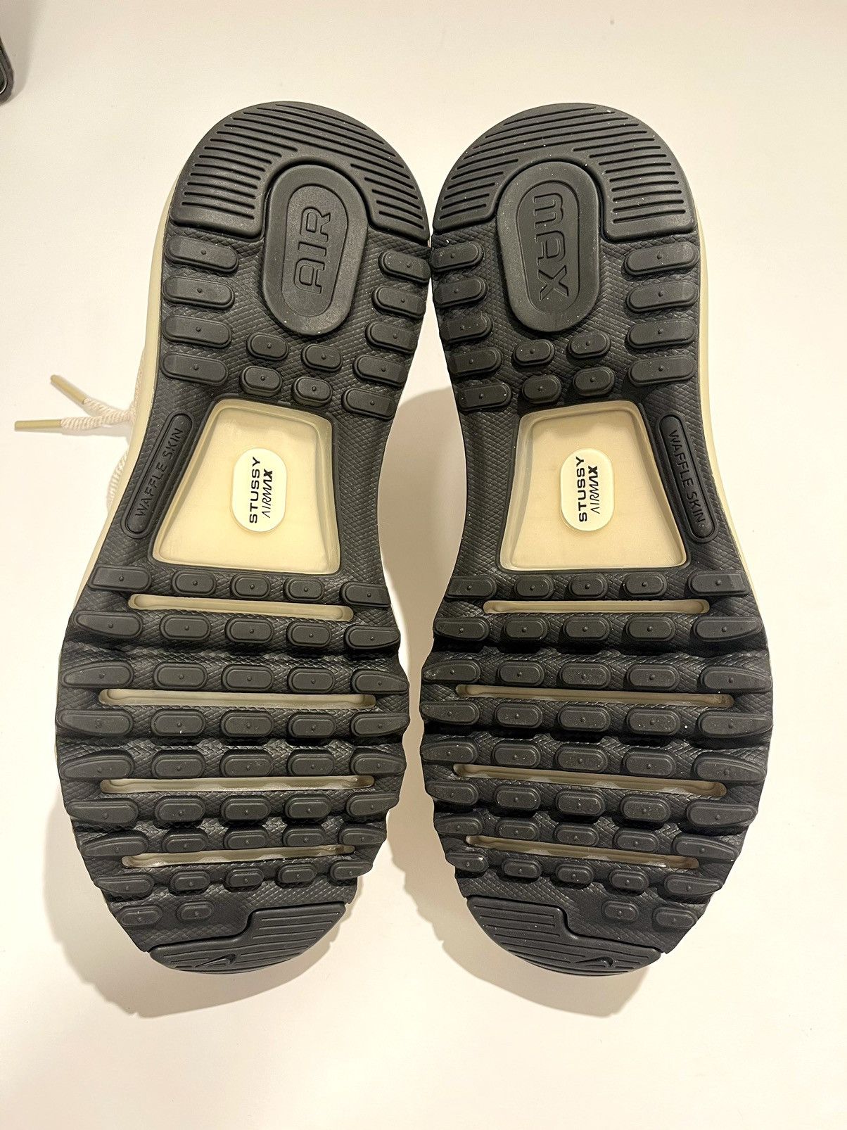 Nike NIKE AIR MAX 2013 STUSSY FOSSIL Size US 7.5 / EU 40-41 - 5 Thumbnail