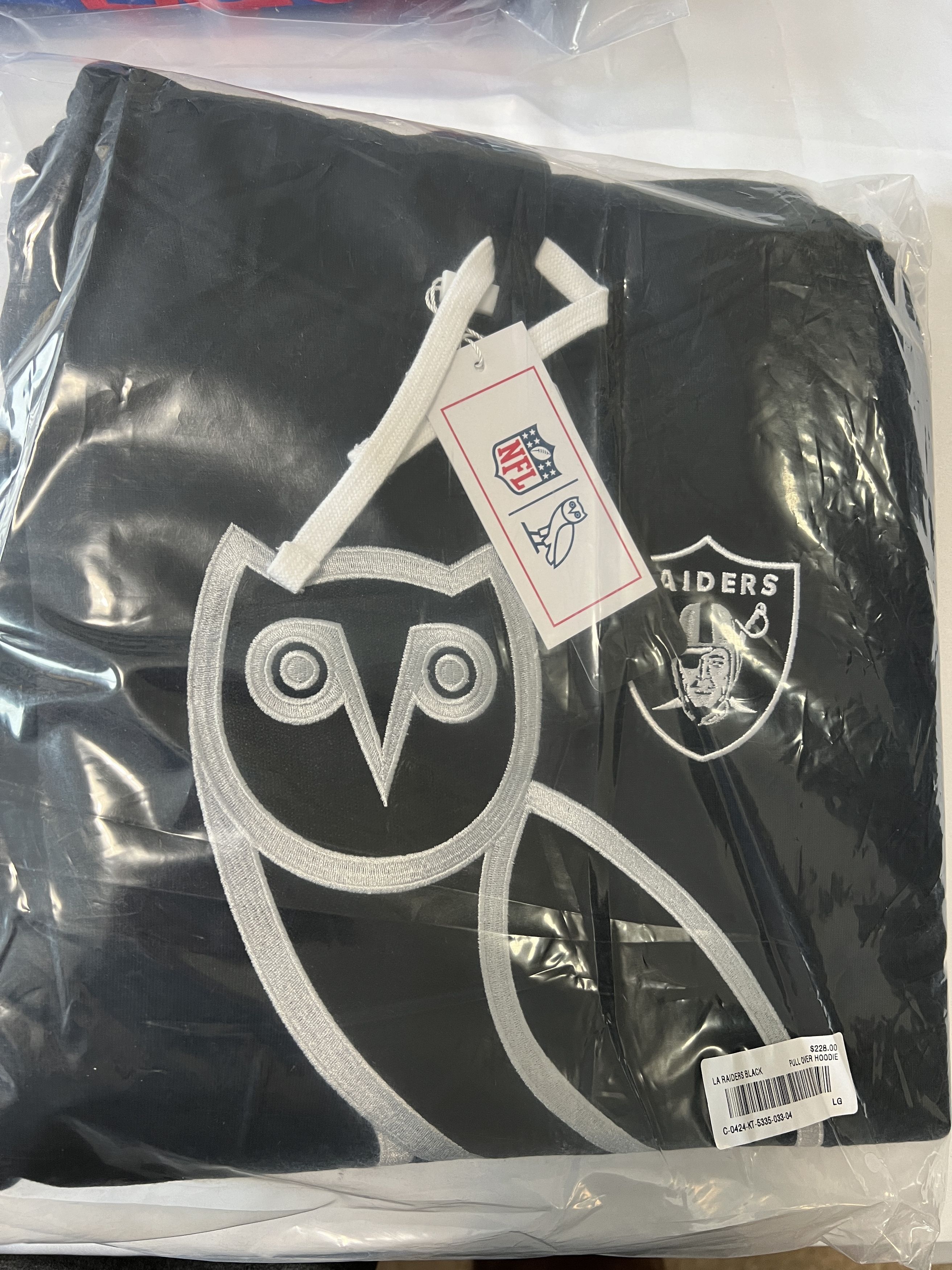 Drake *RARE* OVO x NFL LAS VEGAS RAIDERS OG OWL ICON TEAM HOODIE Size US L / EU 52-54 / 3 - 1 Thumbnail