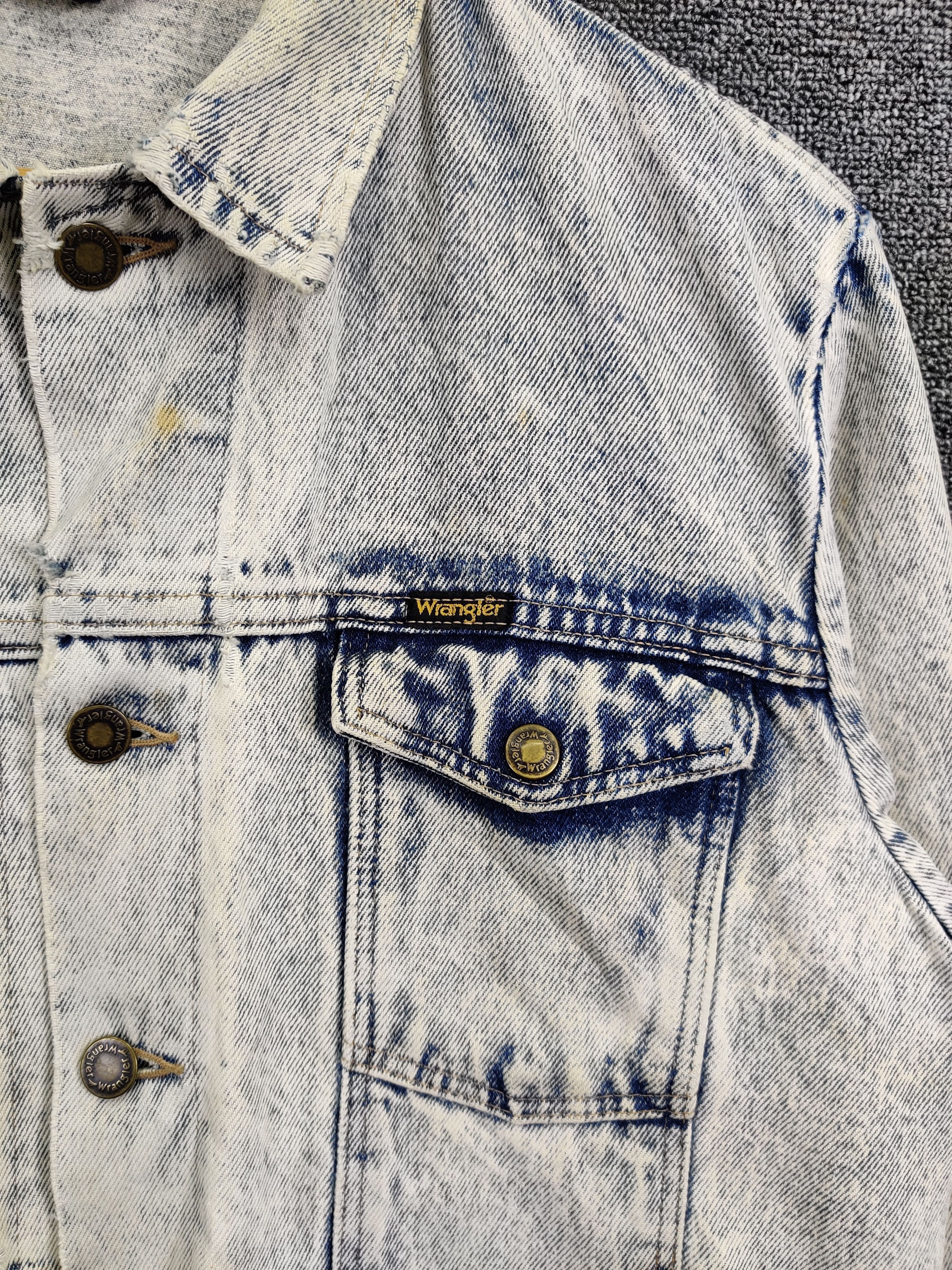 Wrangler Vintage Wrangler Acid Wash Distressed Trucker Denim Jacket Size US M / EU 48-50 / 2 - 9 Thumbnail