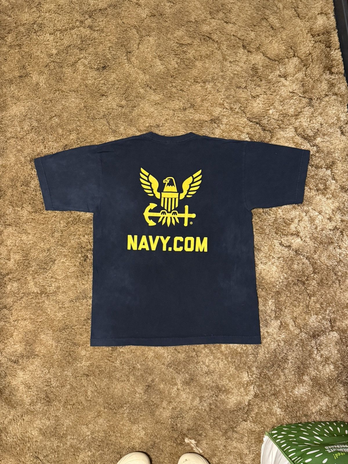 Vintage Vintage Navy T-Shirt Black / Yellow Large Size US L / EU 52-54 / 3 - 1 Thumbnail
