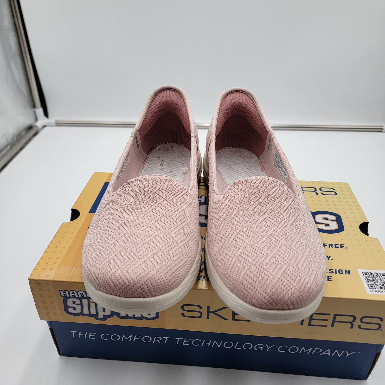 SKECHERS Skechers Wmns On the Go Flex Astonish Sz 7.5 Pink/Wht 136542 Size US 7.5 / IT 37.5 - 4 Thumbnail