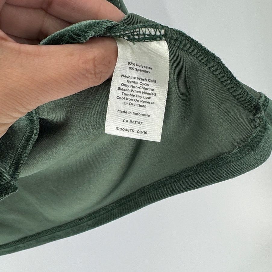 Other Talbots green velvet ruched faux wrap top size xl holiday Size XL / US 12-14 / IT 48-50 - 6 Thumbnail