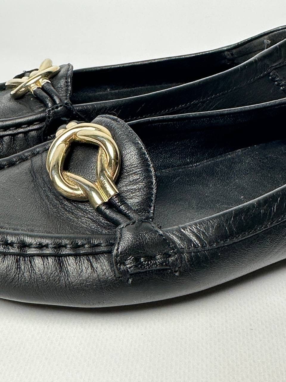 Gucci Gucci Loafers Driving Mocassins Gold Knot Detail Leather Size US 6 / IT 36 - 5 Thumbnail