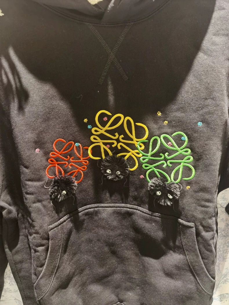 Loewe LOEWE Spirited Away co-branded hoodie, embroidered with bl Size US L / EU 52-54 / 3 - 3 Thumbnail