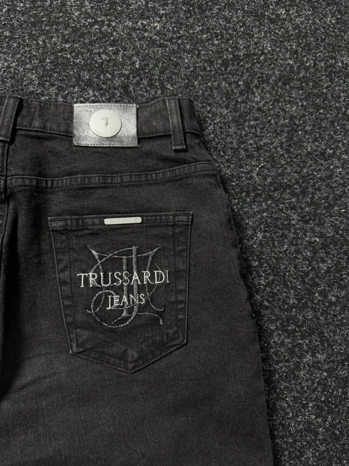 Designer × Trussardi × Vintage Vintage Archive Flared Trussardi Jeans pants womens Size 27" / US 4 / IT 40 - 13 Thumbnail