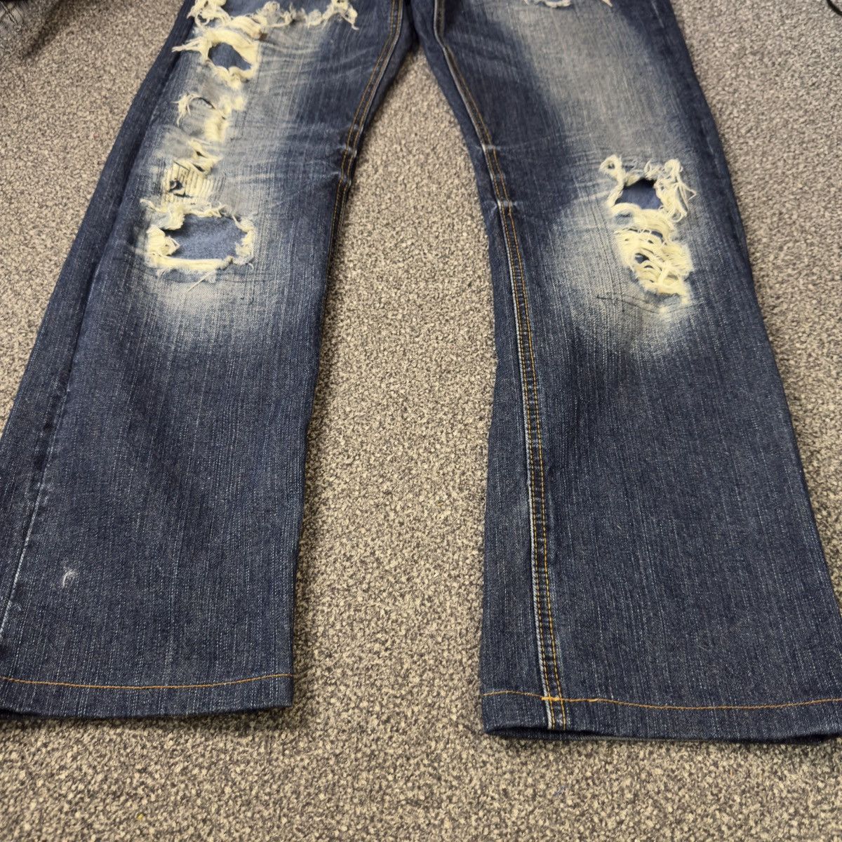 Dsquared2 🔥 Thrashed Dsquared Distressed Y2K Grunge Punk Denim Size US 30 / EU 46 - 7 Thumbnail
