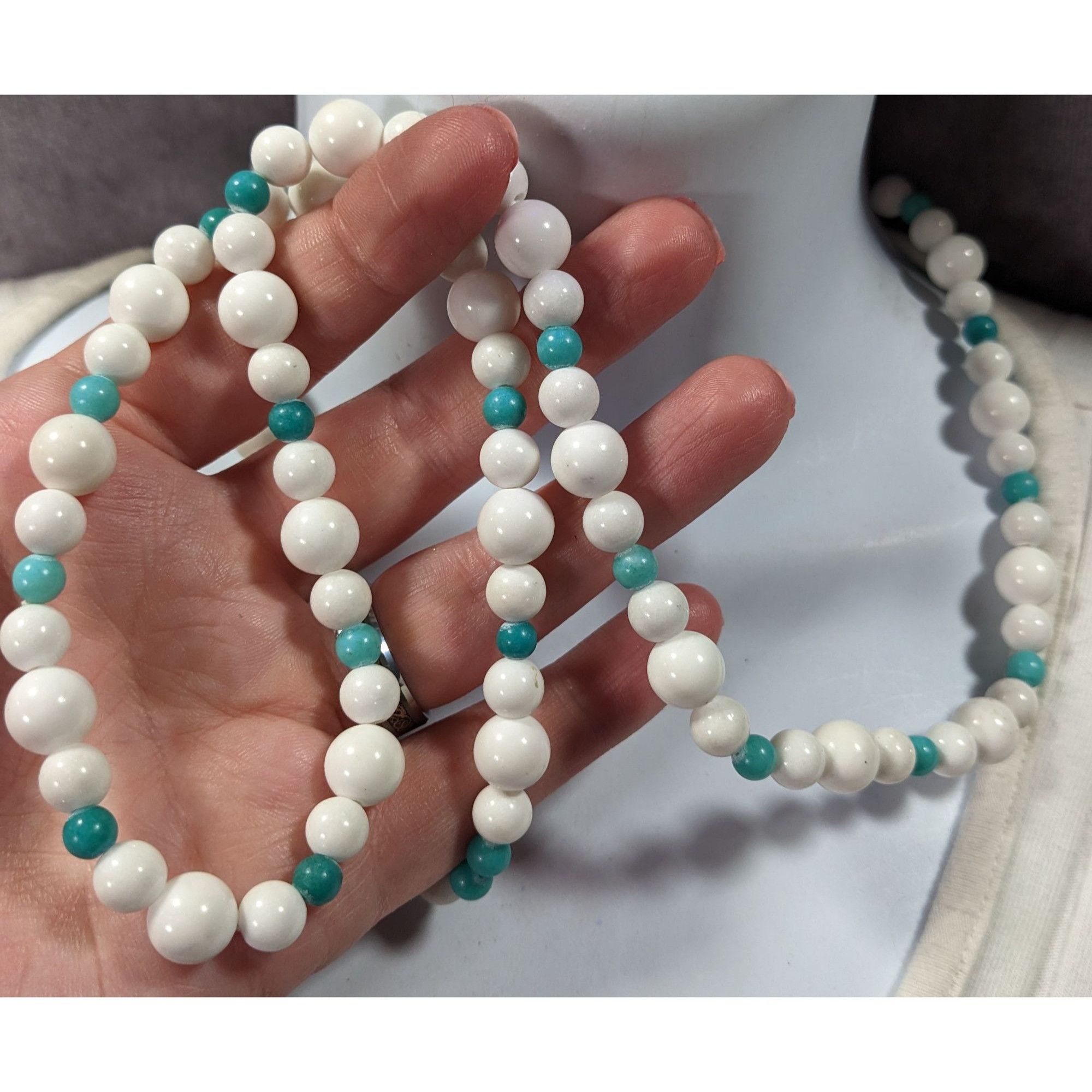Other Vintage White And Blue Glass/Stone Beaded Necklace Size ONE SIZE - 2 Thumbnail