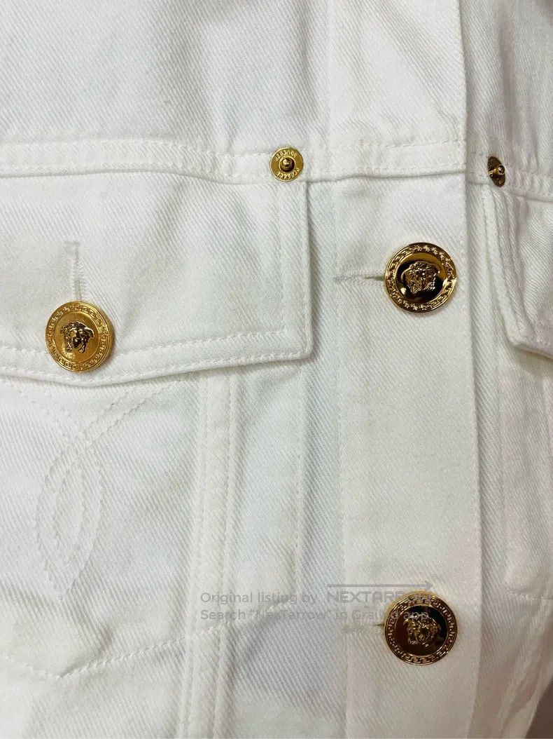 Versace Versace A cropped denim jacket with gold buckles Size US S / EU 44-46 / 1 - 5 Thumbnail
