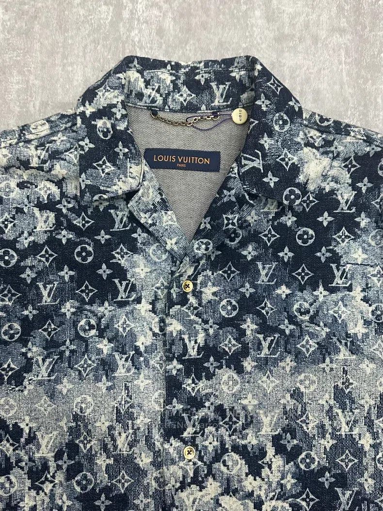 Louis Vuitton Louis Vuitton Flower and bird printed short-sleeved shirt Size US S / EU 44-46 / 1 - 3 Thumbnail