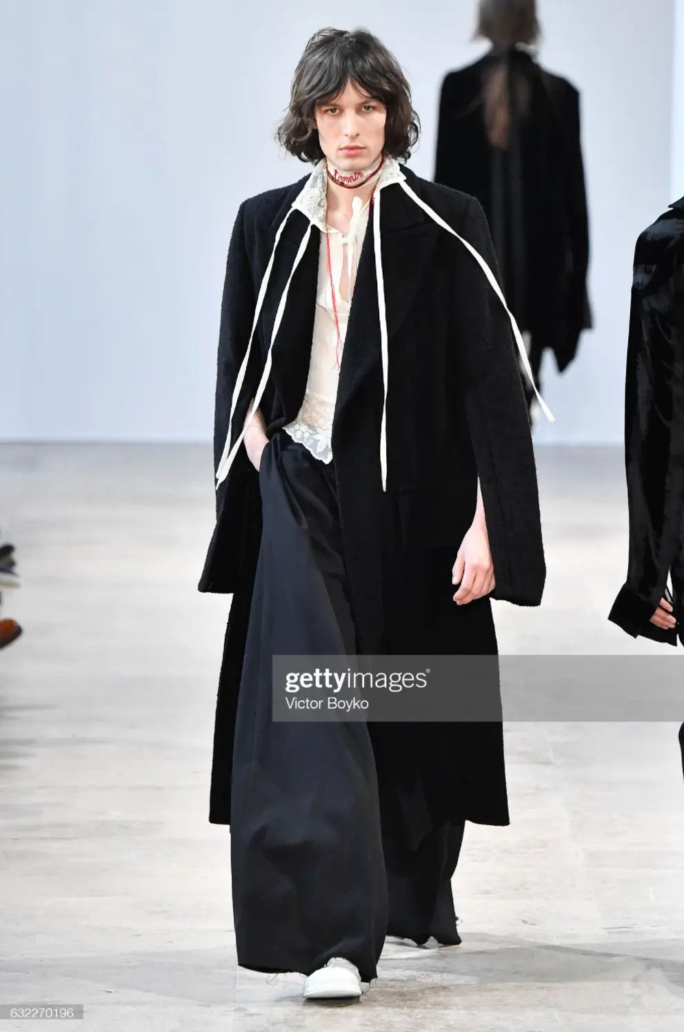 Ann Demeulemeester Textured overcoat Size US M / EU 48-50 / 2 - 1 Thumbnail