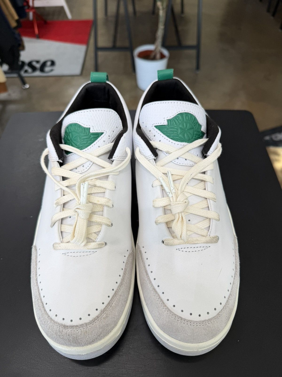 Jordan Brand Air Jordan 2 Low Nina Chanel Size 10.5W/8.5M Size US 8.5 / EU 41-42 - 2 Thumbnail