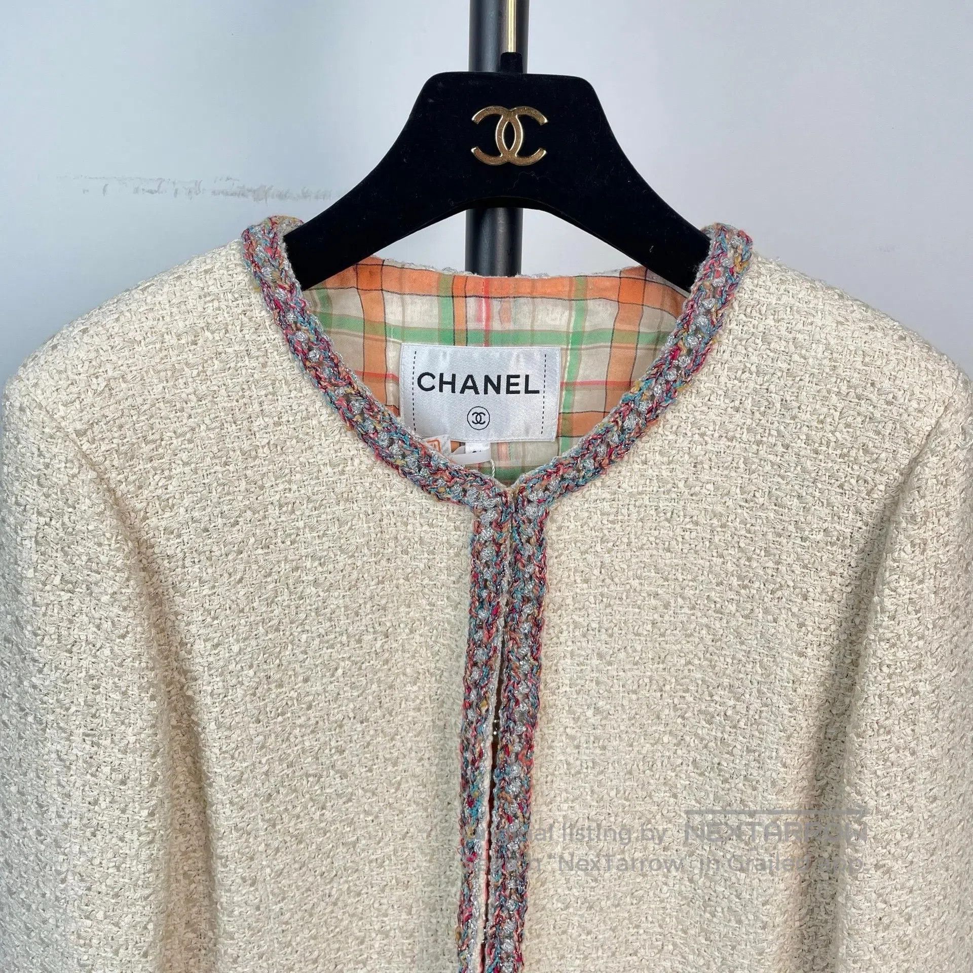 Chanel Chanel Two-pocket short jacket| Size XS / US 0-2 / IT 36-38 - 4 Thumbnail
