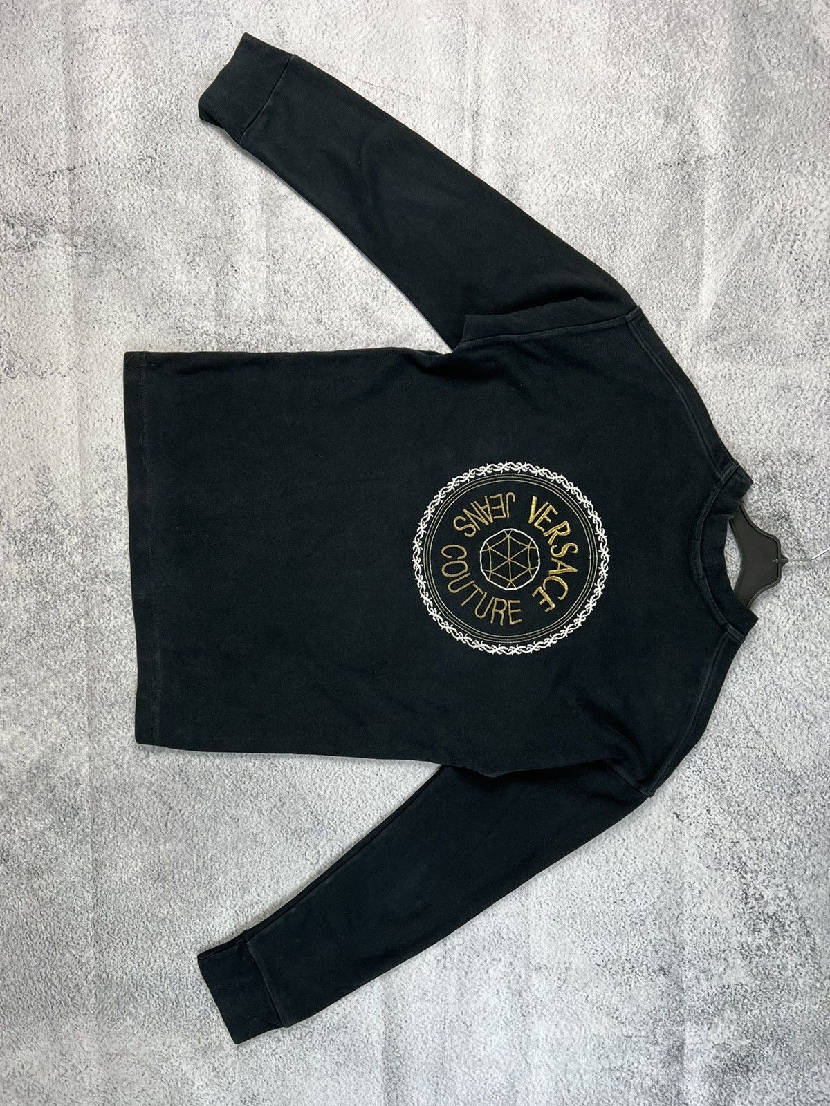 Versace Jeans Couture × Vintage Vintage Versace jeans couture big logo sweatshirt Size US L / EU 52-54 / 3 - 6 Thumbnail
