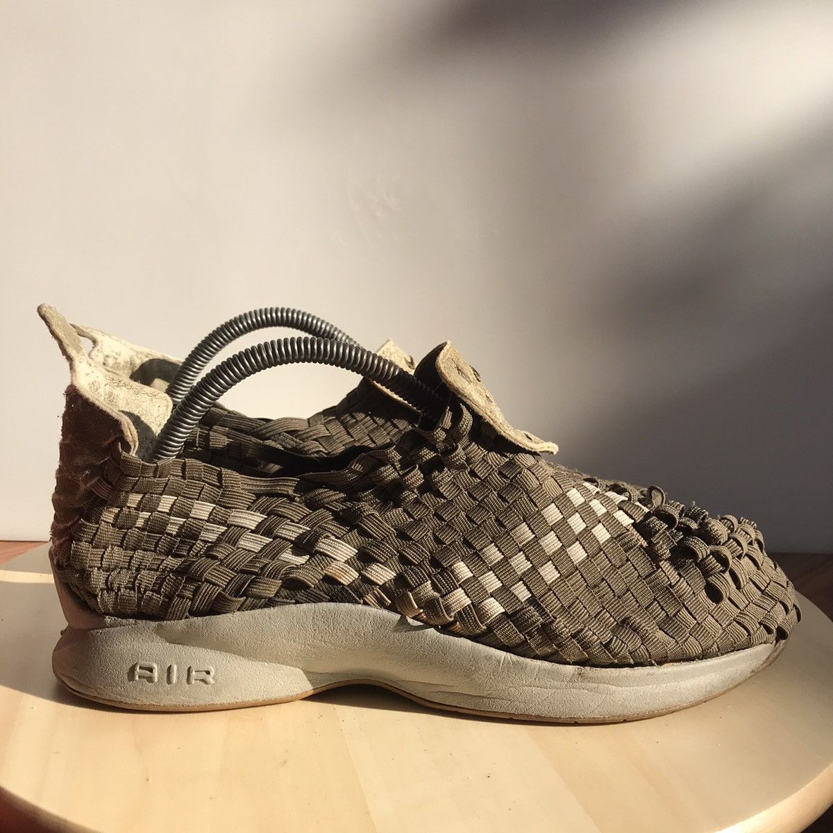 Nike Nike Air Woven HTM silhouette 2000 Trainner sneakers shoe ap Size US 6 / EU 39 - 4 Thumbnail