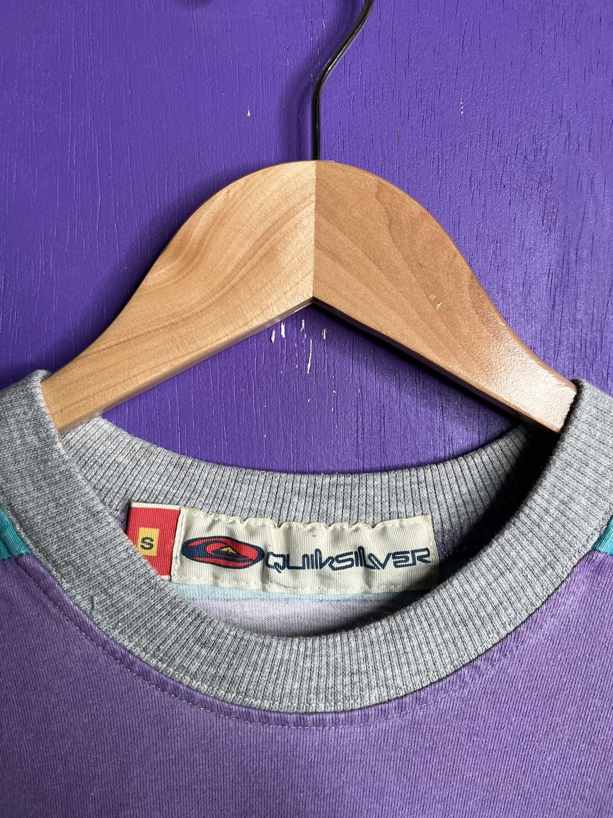 Vintage 90s Quicksilver striped logo pocket tee