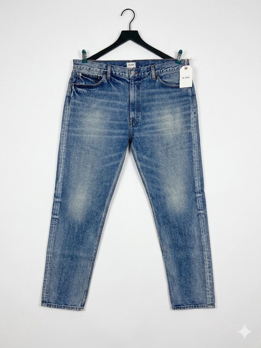RE/DONE RE/DONE Men’s 90s Slim Fit Jeans Mid Worn Light Blue Denim Size US 36 / EU 52 - 1 Thumbnail