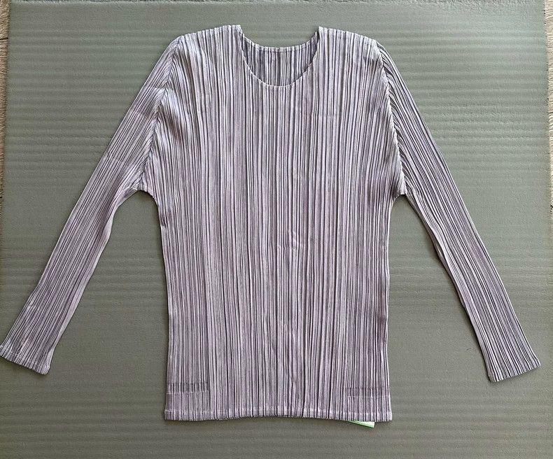 Issey Miyake Issey Miyake size:4 Purple-grey Honor series pleated top Size M / US 6-8 / IT 42-44 - 3 Thumbnail