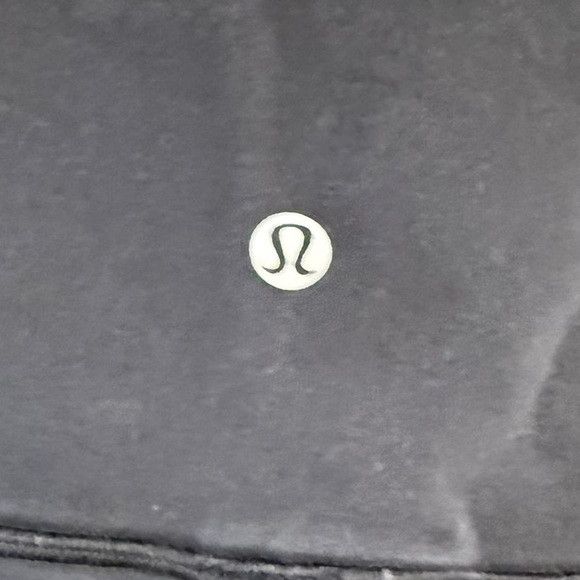 Lululemon Lululemon Black Thick Leggings High Rise Women’s Size 8 Size 30" / US 8 / IT 44 - 3 Thumbnail